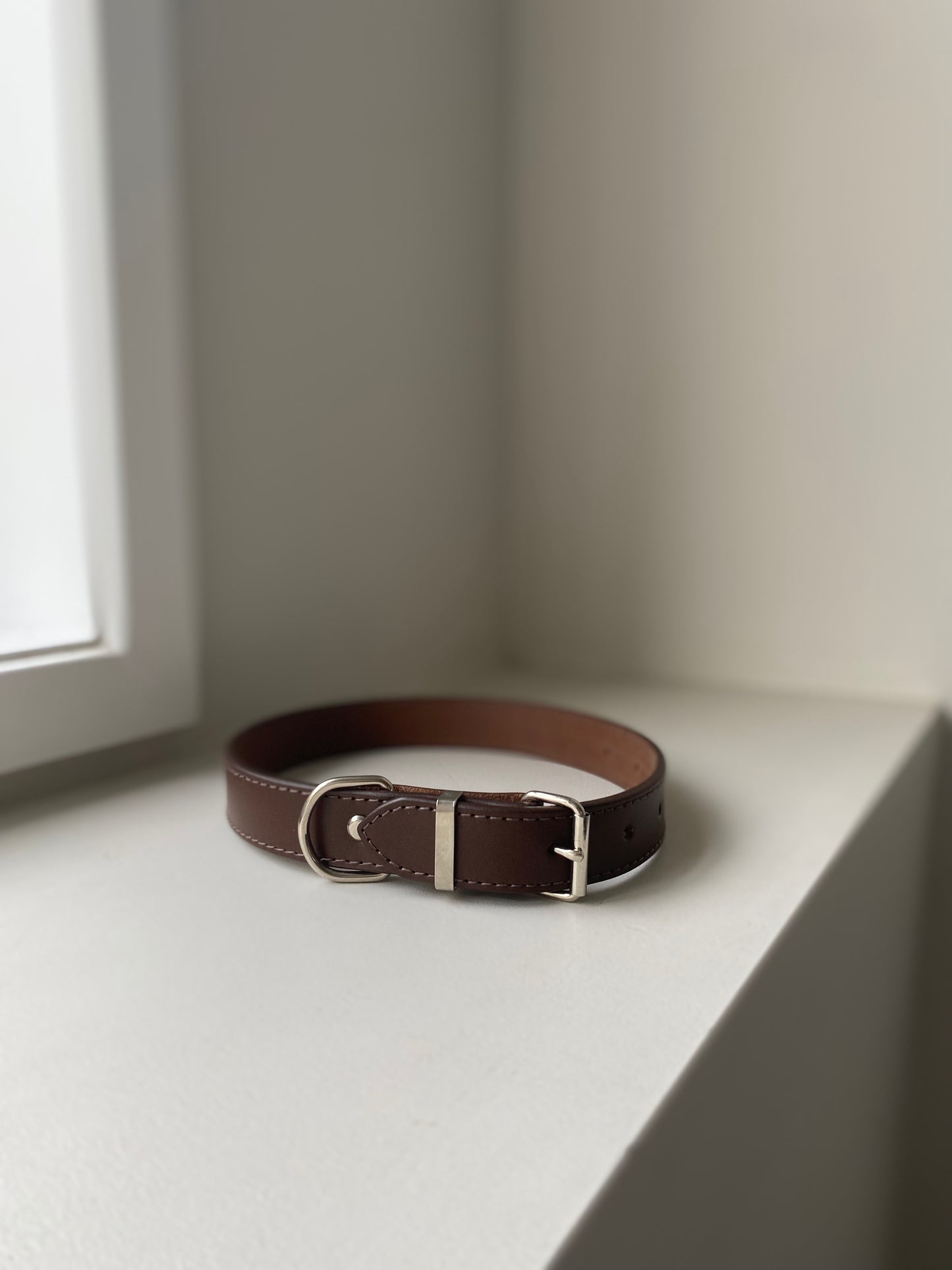 100% Leather Dog collar, MEDIUM